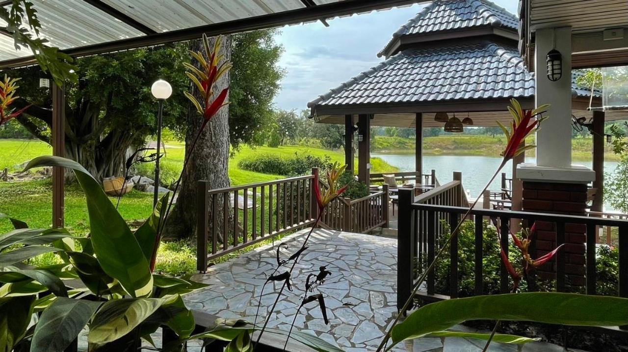 Korat Resort Hotel Накхонратчасіма Екстер'єр фото
